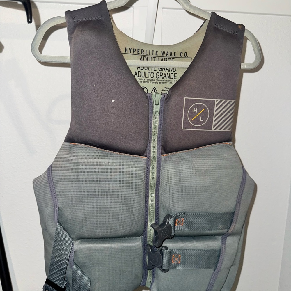 Hyperlite Gray Watersports Vest - image 1
